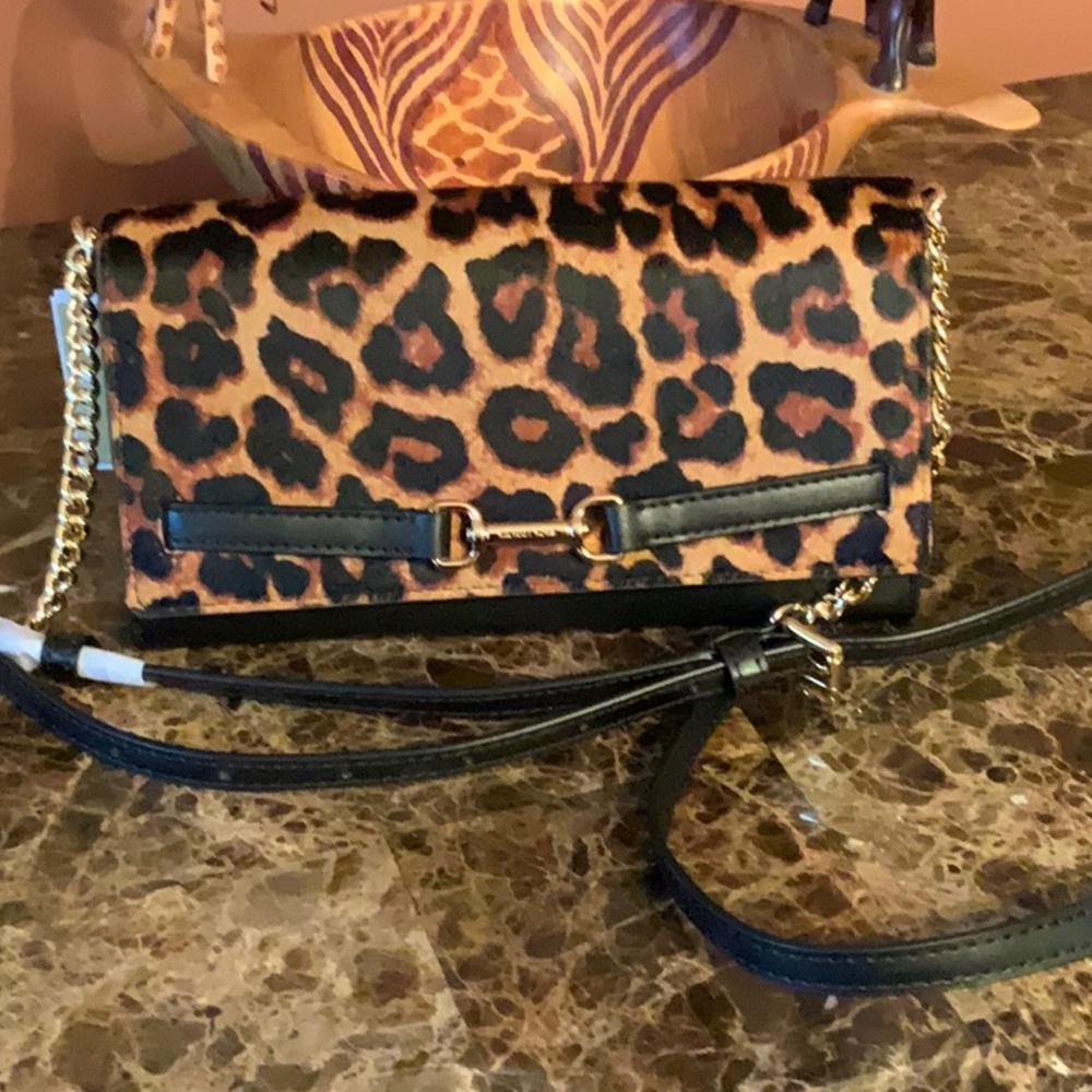 MICHAEL Michael Kors Leopard Print Crossbody with Black Trim & Gold Chain - Picture 3 of 7